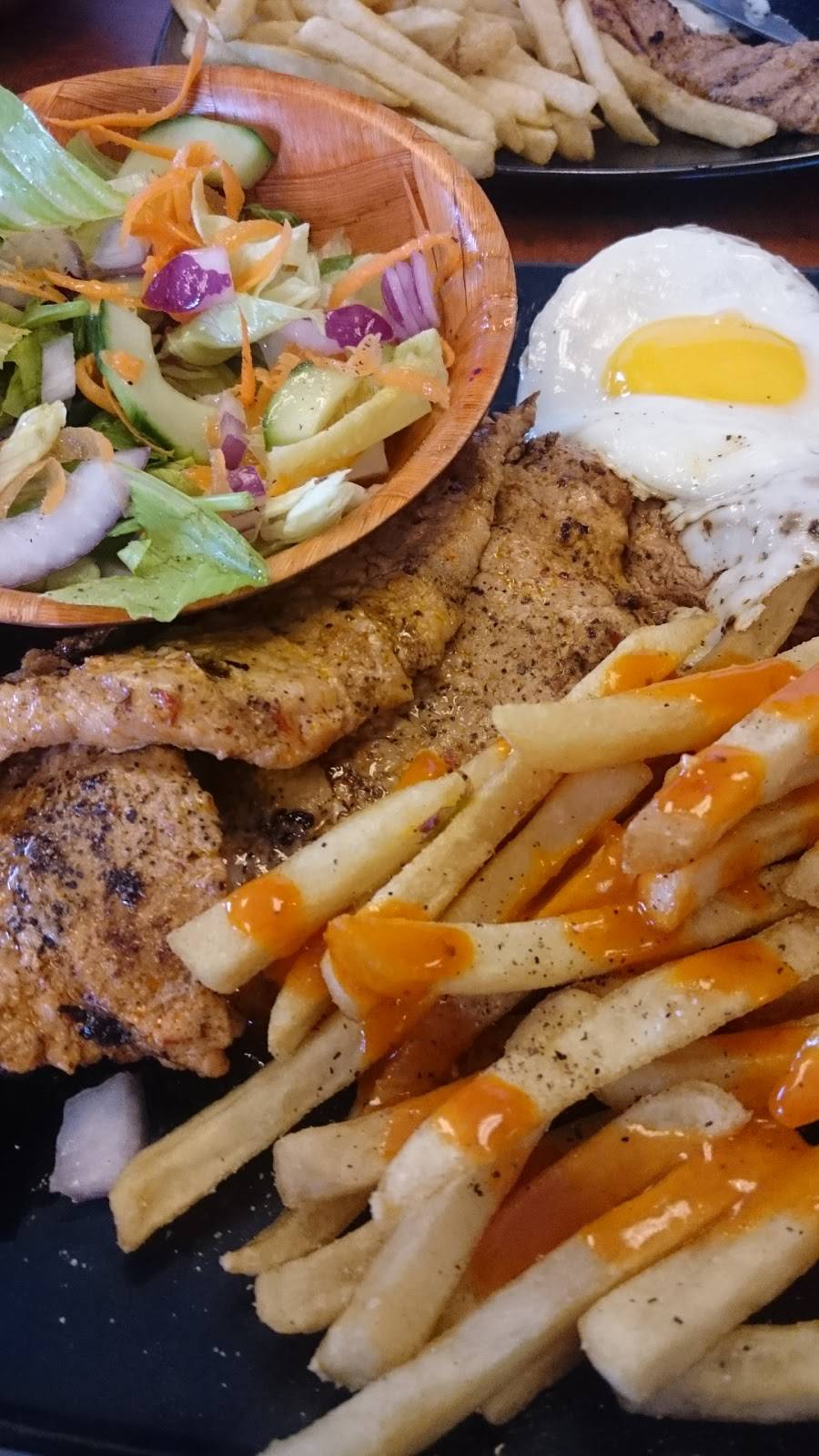 Toma La - The Portuguese Pit Stop | restaurant | 1550 Upper James St #21, Hamilton, ON L9B 1J5, Canada | 9055278662 OR +1 905-527-8662