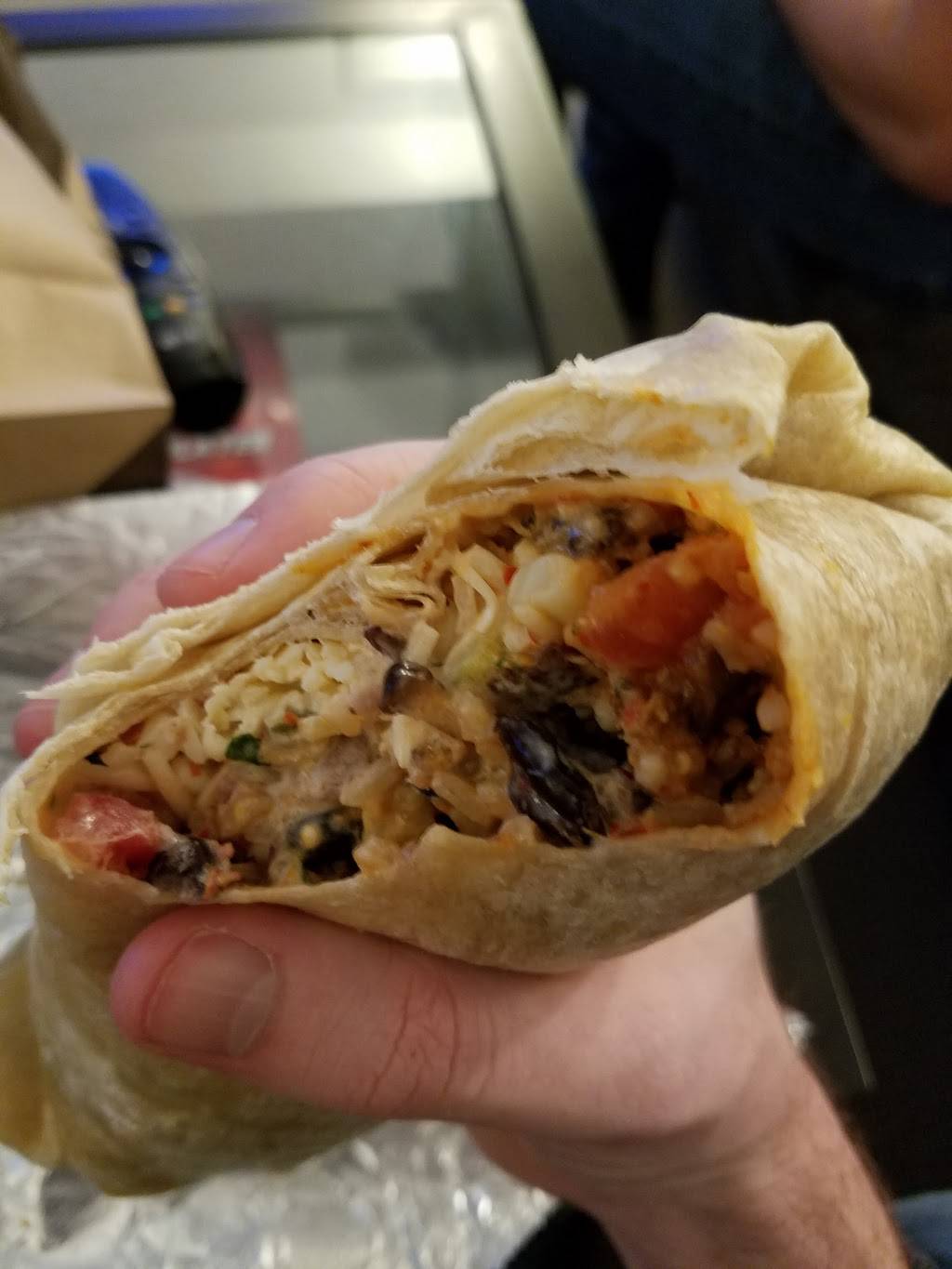 Chipotle Mexican Grill | restaurant | 786 Mainstreet, Hopkins, MN 55343, USA | 9529350044 OR +1 952-935-0044