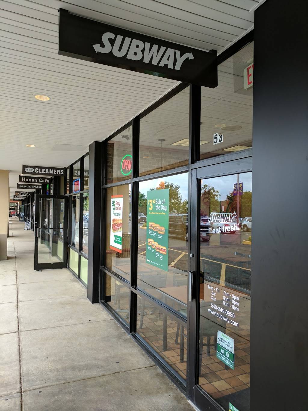 Subway Restaurants | restaurant | 41 West Lee Hwy, Ste 53, Oak Spring Plaza, Warrenton, VA 20186, USA | 5403490950 OR +1 540-349-0950