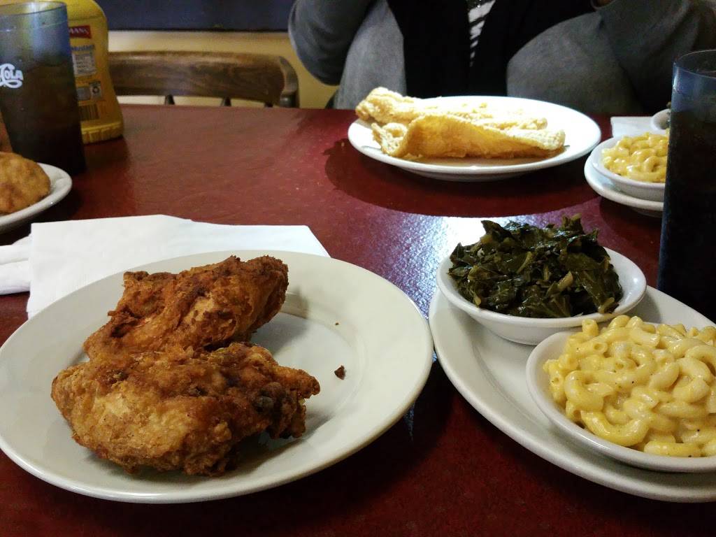 Mississippi Belle | restaurant | 2170 E 54th St, Indianapolis, IN 46220, USA | 3174660522 OR +1 317-466-0522