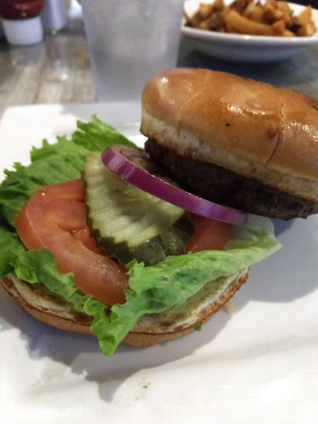 The Flat | restaurant | 116 Magnolia St, Spartanburg, SC 29306, USA | 8643279370 OR +1 864-327-9370