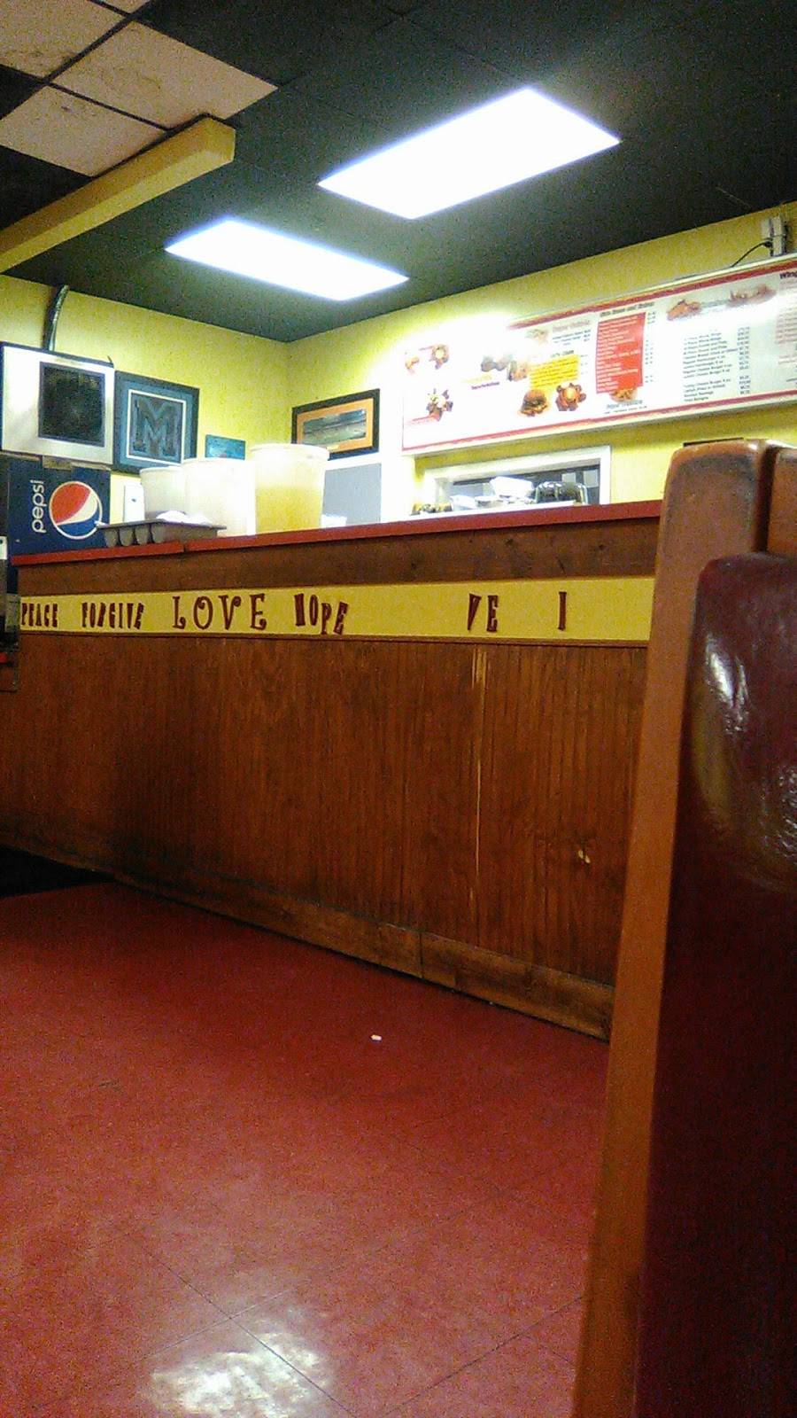 Rayfords All-N-1 Hot Wings | restaurant | 4270 S 3rd St, Memphis, TN 38109, USA | 9017893399 OR +1 901-789-3399