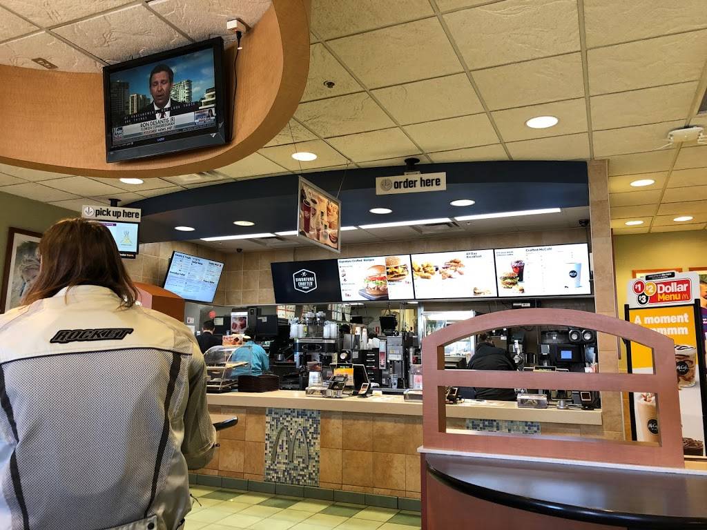 McDonalds | cafe | 4030 E Boyd Rd, Decatur, IL 62521, USA | 2178721974 OR +1 217-872-1974