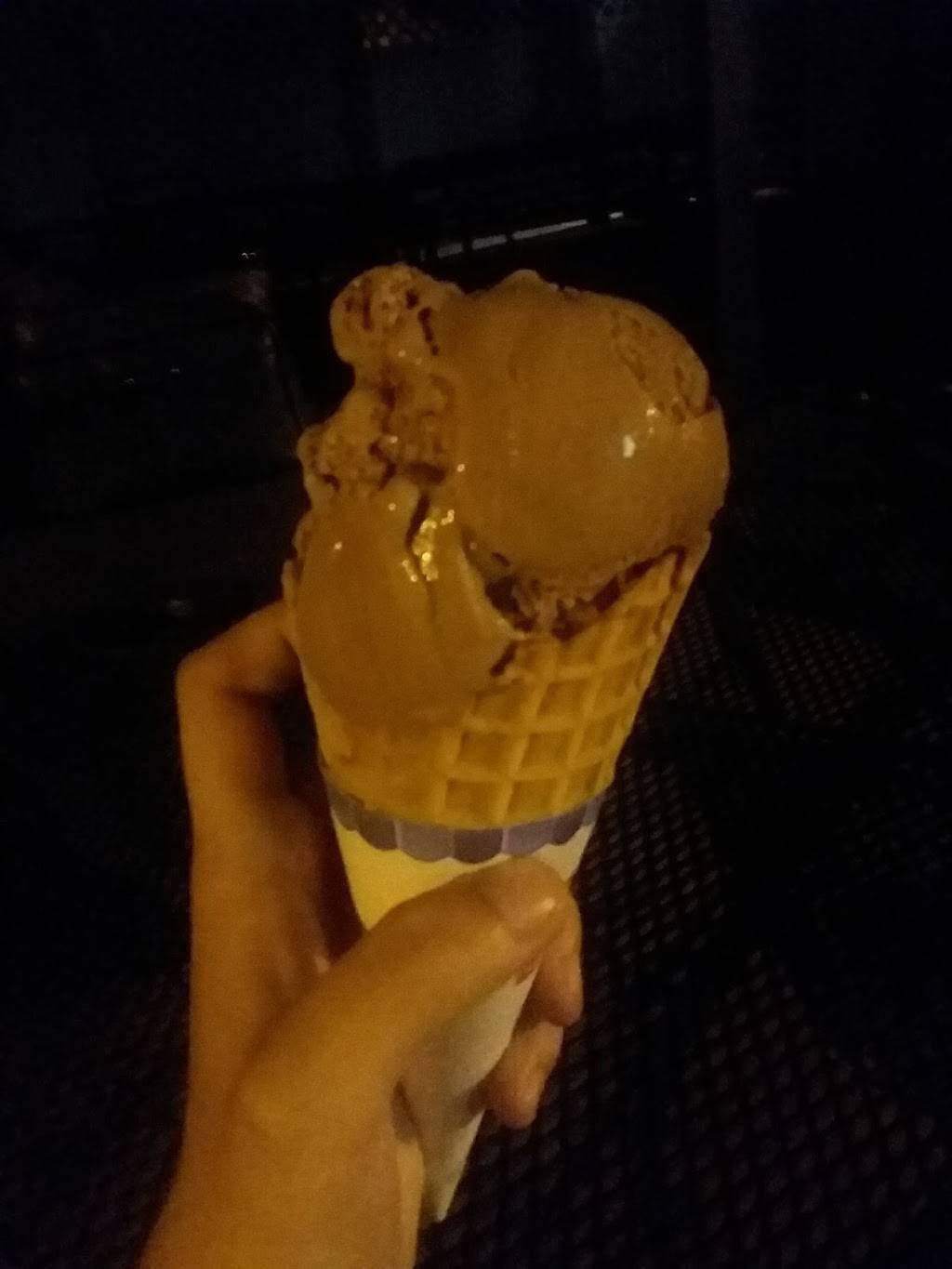 Lombardi Pizza & Ice Cream | restaurant | 6251 S High St, Lockbourne, OH 43137, USA | 6144916500 OR +1 614-491-6500