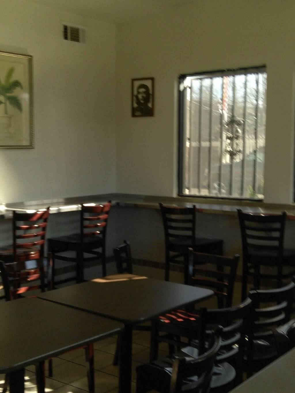 Kosmos Burgers | restaurant | 720 E Charter Way, Stockton, CA 95206, USA | 2094646063 OR +1 209-464-6063