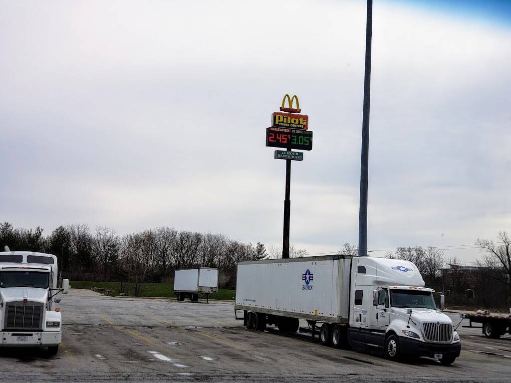 Pilot Travel Center | restaurant | 2500 N 3rd St, Effingham, IL 62401, USA | 2173423787 OR +1 217-342-3787