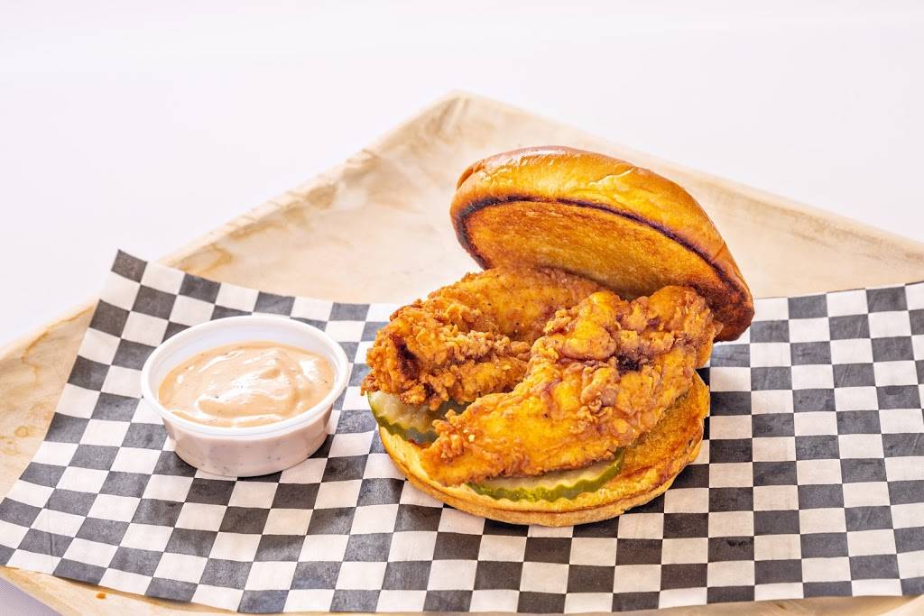 Go Bird | restaurant | 5105 George Washington Hwy, Portsmouth, VA 23702, USA | 7574852473 OR +1 757-485-2473