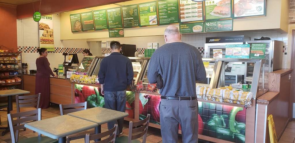 Subway Restaurants | restaurant | 685 Parker Ave, Rodeo, CA 94572, USA | 5102458200 OR +1 510-245-8200