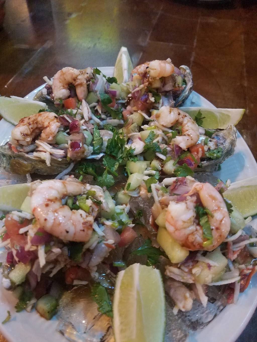Mariscos El Gordo & Sports Bar | restaurant | 22 N Elmwood Ave, Lindsay, CA 93247, USA | 5595622911 OR +1 559-562-2911