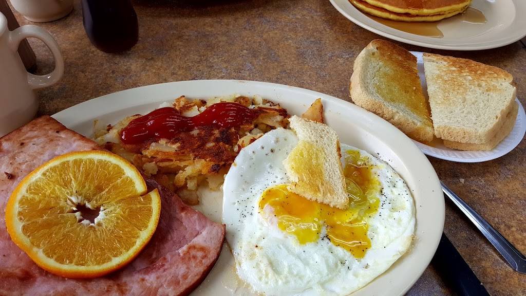 Georges Burgers | restaurant | 256 E 40th St, San Bernardino, CA 92404, USA | 9098811205 OR +1 909-881-1205