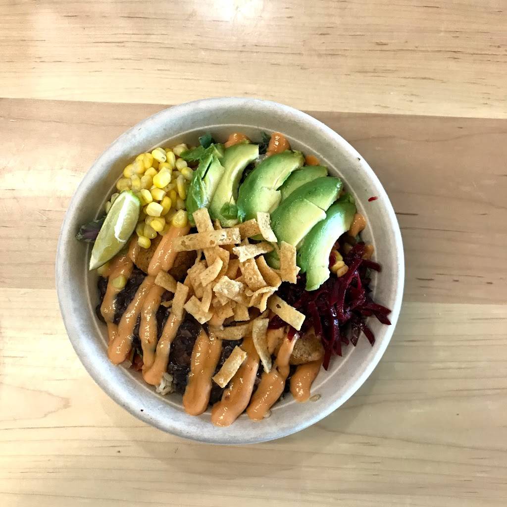 Freshii | restaurant | 1900 Eglinton Ave E, Toronto, ON M6E 2J6, Canada | 4373174293 OR +1 437-317-4293