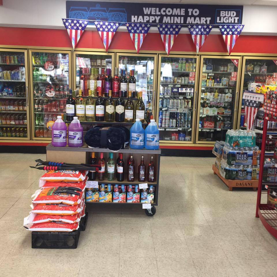 Happy Mini Mart and Deli, Luray VA | restaurant | 822 E Main St, Luray, VA 22835, USA | 5406695134 OR +1 540-669-5134