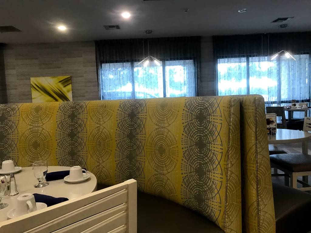 Austins Grill | restaurant | 1655 N Central Expy, Richardson, TX 75080, USA | 9722381900 OR +1 972-238-1900