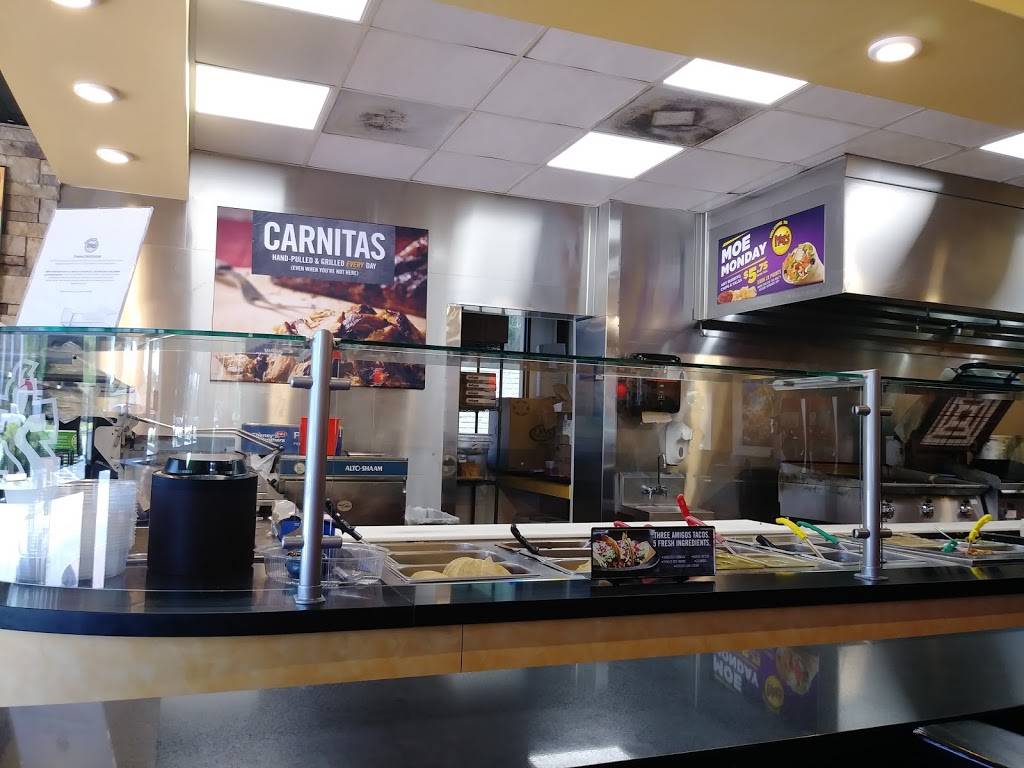 Moes Southwest Grill | restaurant | 941 N Woodland Blvd, DeLand, FL 32724, USA | 3867343708 OR +1 386-734-3708