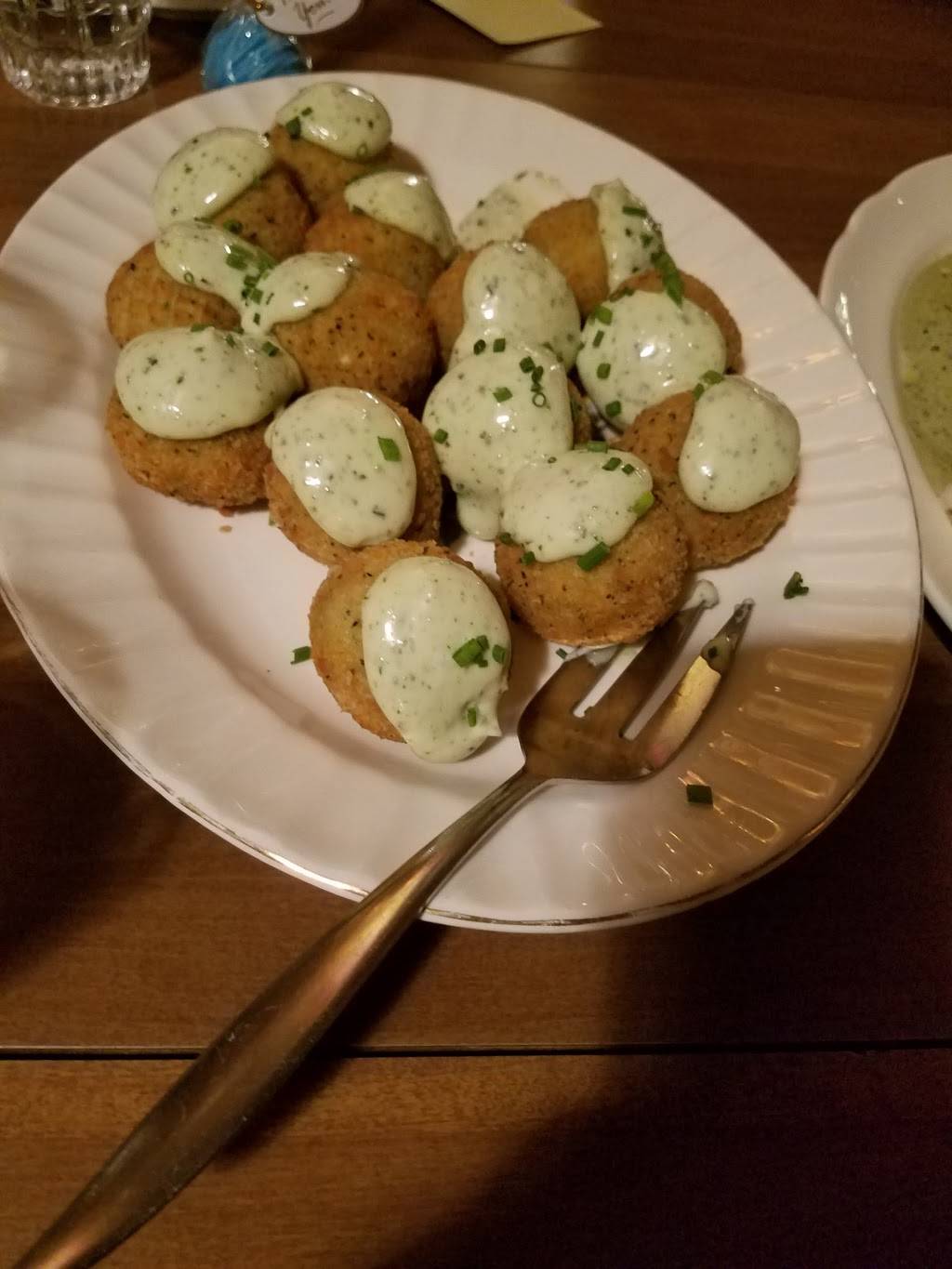 Under the Moon Cafe | cafe | 210 Farnsworth Ave, Bordentown, NJ 08505, USA | 6092918301 OR +1 609-291-8301