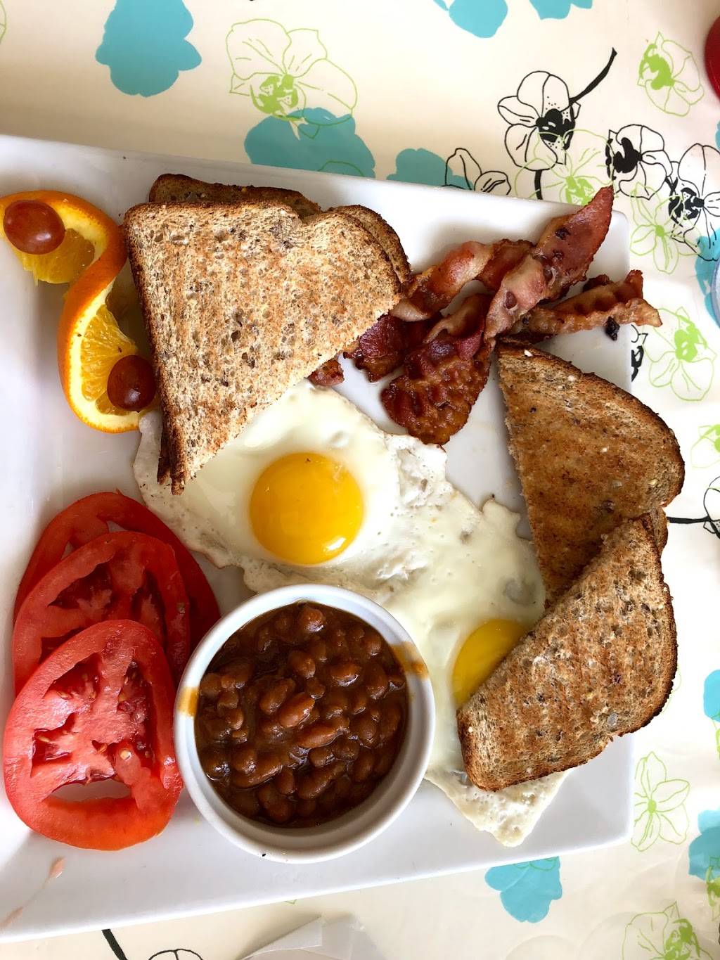 Bus Stop Cafe | restaurant | 1023 2nd Ave E, Owen Sound, ON N4K 2H8, Canada | 5194163447 OR +1 519-416-3447