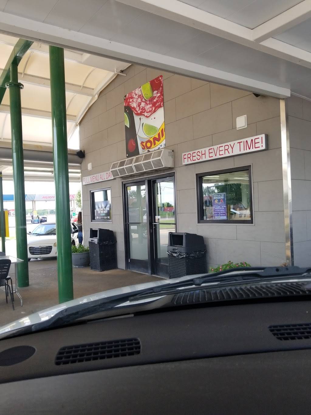 Sonic Drive-In | restaurant | 1228 Huntsville Hwy, Fayetteville, TN 37334, USA | 9314338049 OR +1 931-433-8049