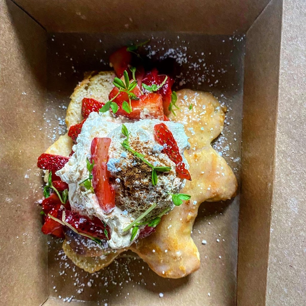 Phantom Cafe Modern Eatery and Catering Co | restaurant | 1813 Frankfort Ave, Louisville, KY 40206, USA | 5024429878 OR +1 502-442-9878