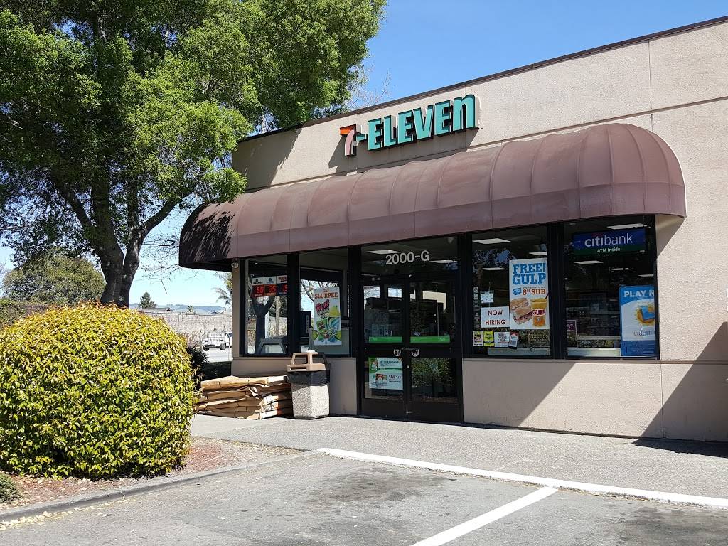 7-Eleven | bakery | 2000 Lakeville Hwy, Petaluma, CA 94954, USA | 7077637113 OR +1 707-763-7113