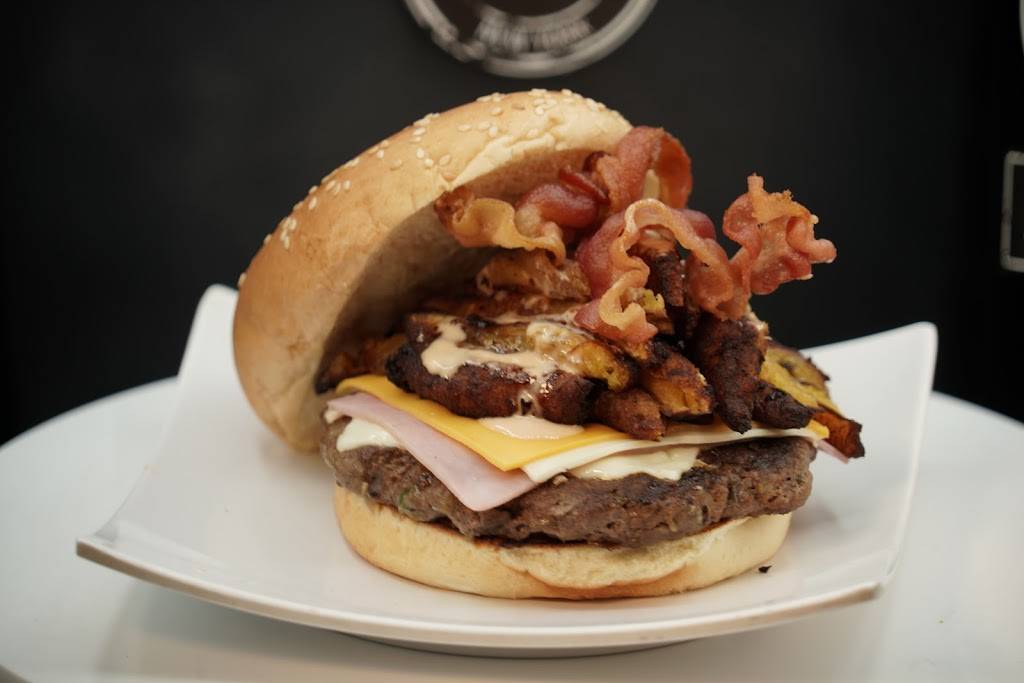 Satori Burgers | restaurant | 9109 31st Ave, East Elmhurst, NY 11369, USA | 7182057676 OR +1 718-205-7676