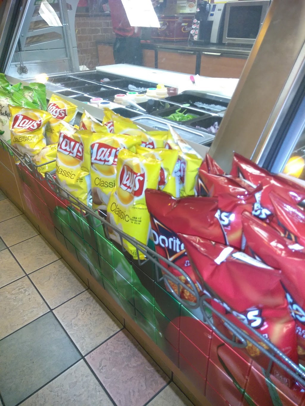 Subway | meal takeaway | 8352 Mills Dr, Miami, FL 33183, USA | 3052738566 OR +1 305-273-8566