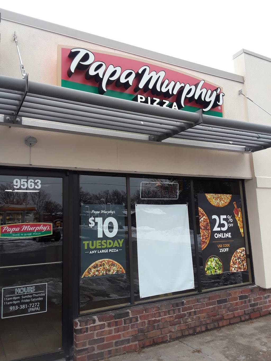 Papa Murphys | Take N Bake Pizza | meal takeaway | 9563 Nall Ave, Overland Park, KS 66207, USA | 9133817272 OR +1 913-381-7272
