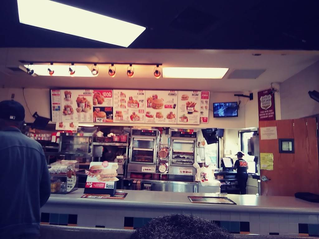 KFC | restaurant | 4501 CA-123, Emeryville, CA 94608, USA | 5106580568 OR +1 510-658-0568