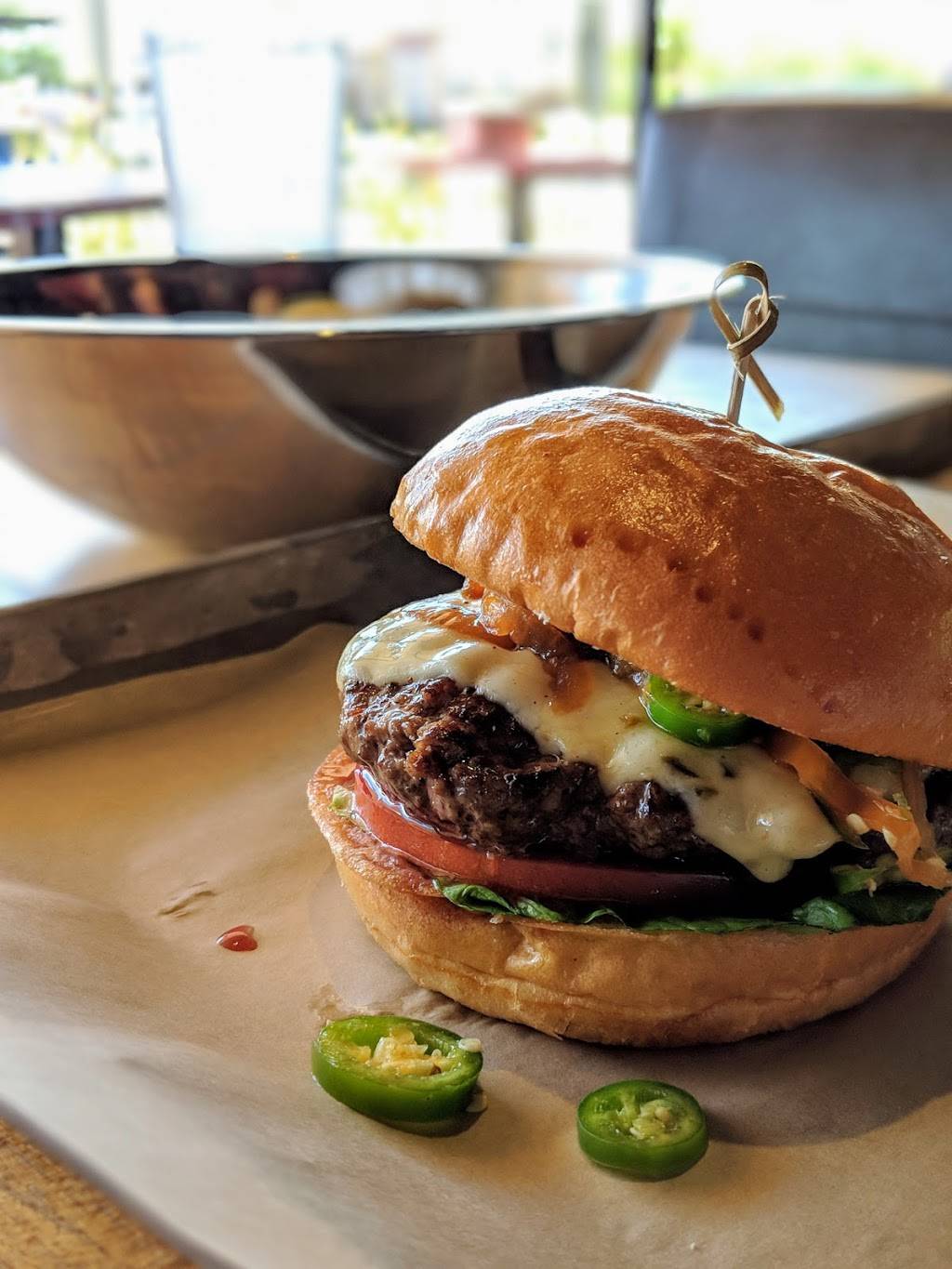 Hopdoddy Burger Bar | restaurant | 11055 N Scottsdale Rd, Scottsdale, AZ 85254, USA | 4803482337 OR +1 480-348-2337