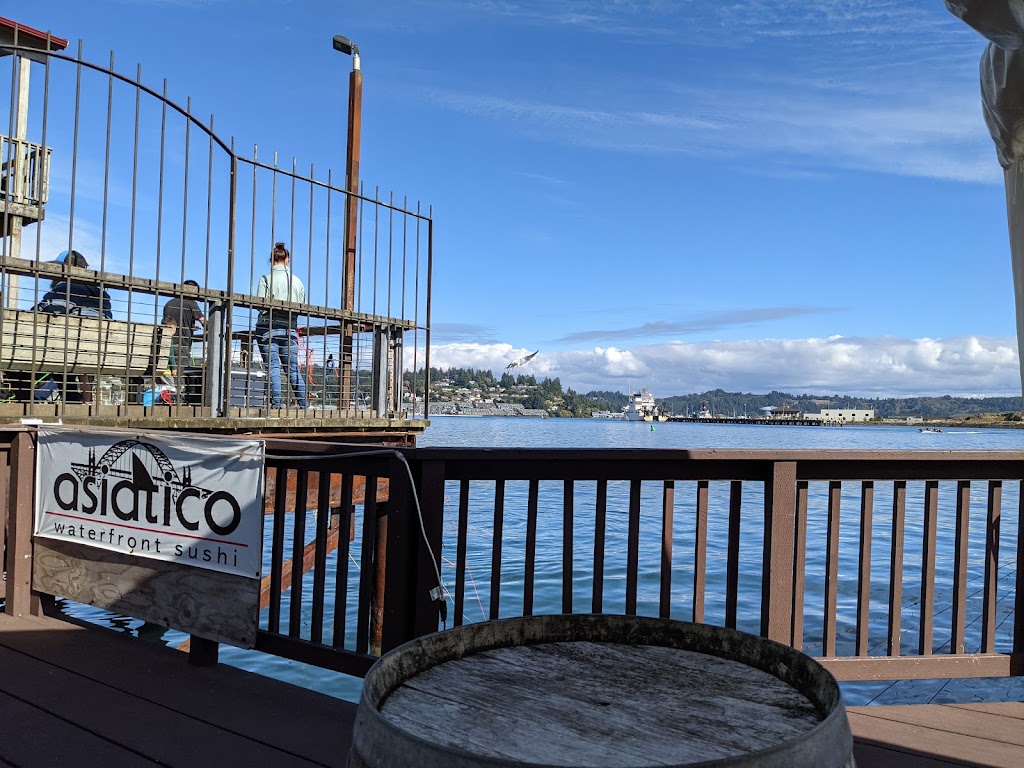 Asiatico Waterfront Fusion Sushi | restaurant | 875 SW Bay Blvd., Newport, OR 97365, USA | 5412658387 OR +1 541-265-8387