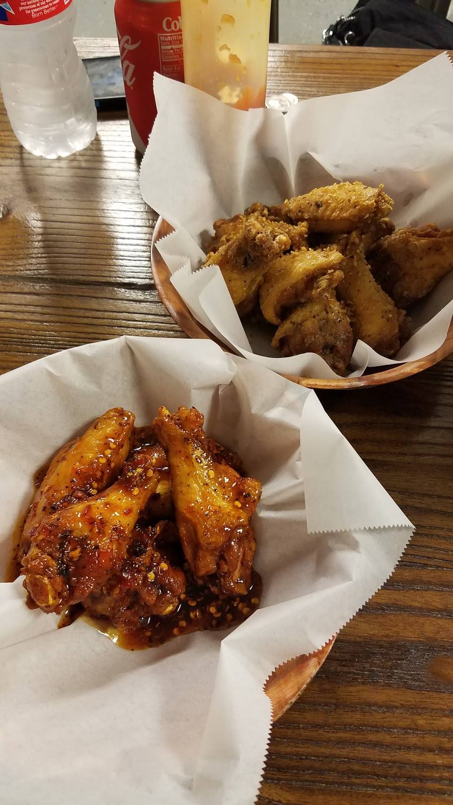 Tiger Wings | restaurant | 8210 Broadway St, San Antonio, TX 78209, USA | 2108295000 OR +1 210-829-5000