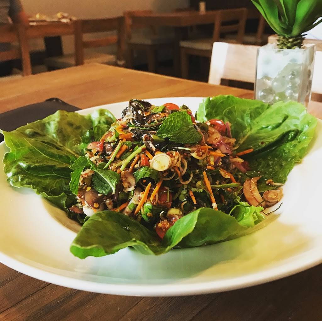 Noree Thai | restaurant | 7669 Beverly Blvd, Los Angeles, CA 90036, USA | 3239373100 OR +1 323-937-3100