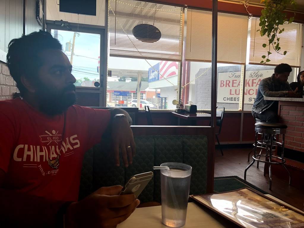 Train Stop Restaurant | restaurant | 606 South Ave, Secane, PA 19018, USA | 6103280784 OR +1 610-328-0784