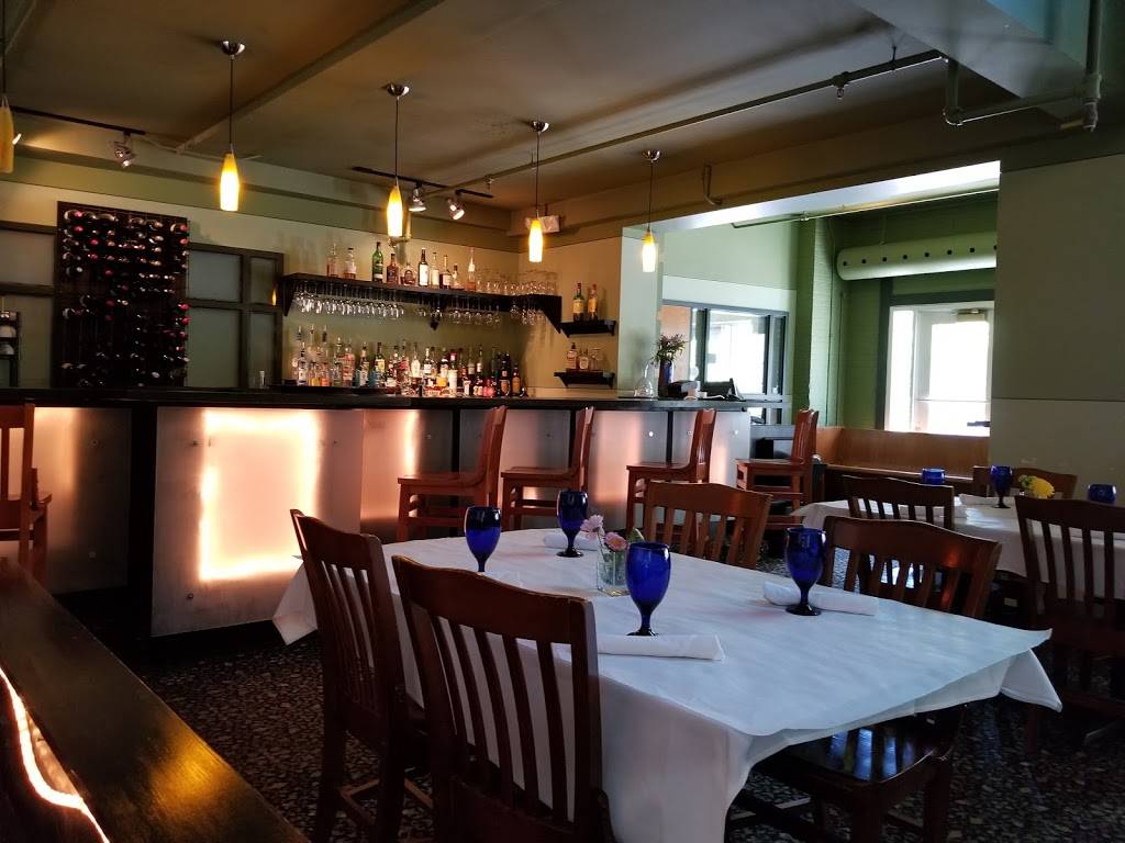 Blue Orchid Thai Restaurant | restaurant | 129 N 10th St #111, Lincoln, NE 68508, USA | 4027427250 OR +1 402-742-7250