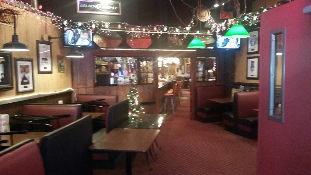 Sandbaggers Restaurant | restaurant | 907 E Grand River Ave, Howell, MI 48843, USA | 5175467959 OR +1 517-546-7959