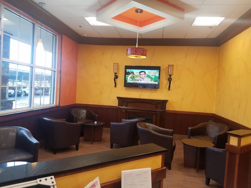 Dunkin Donuts | bakery | 350 E Main St, Milford, MA 01757, USA | 5084825400 OR +1 508-482-5400