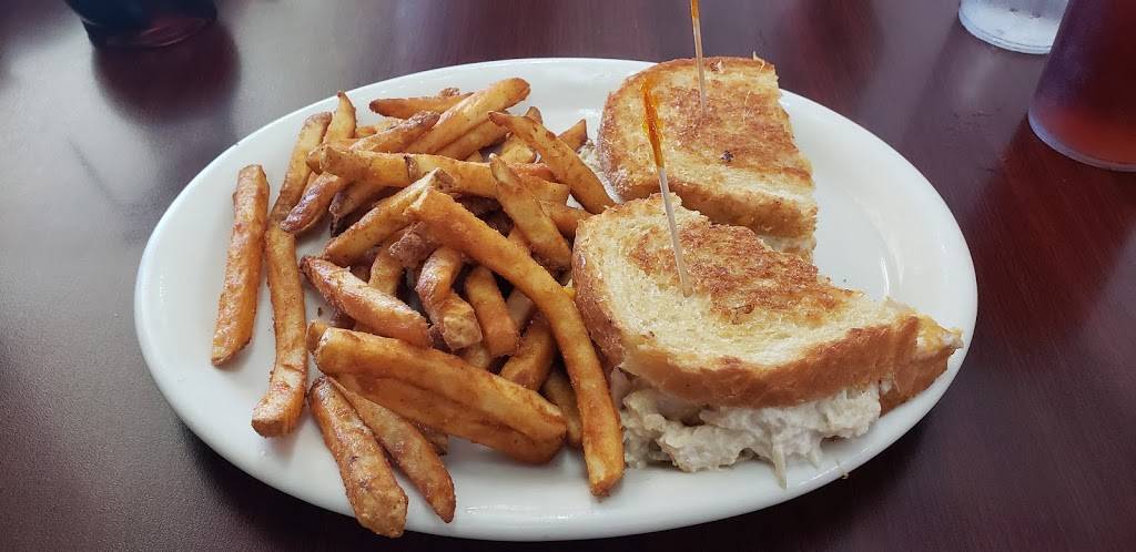 The Country Cafe | restaurant | 1718 E Mineral King Ave, Visalia, CA 93292, USA | 5598025612 OR +1 559-802-5612