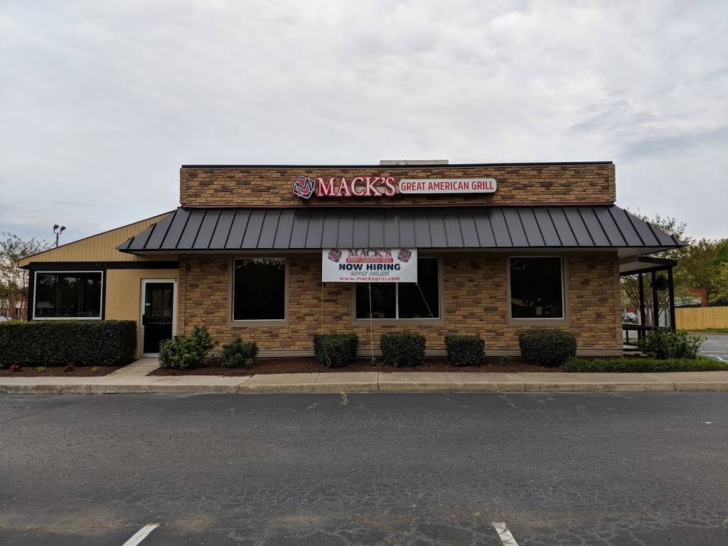 Great American Grill | restaurant | 252 Town Center Dr, Virginia Beach, VA 23462, USA | 7573266200 OR +1 757-326-6200