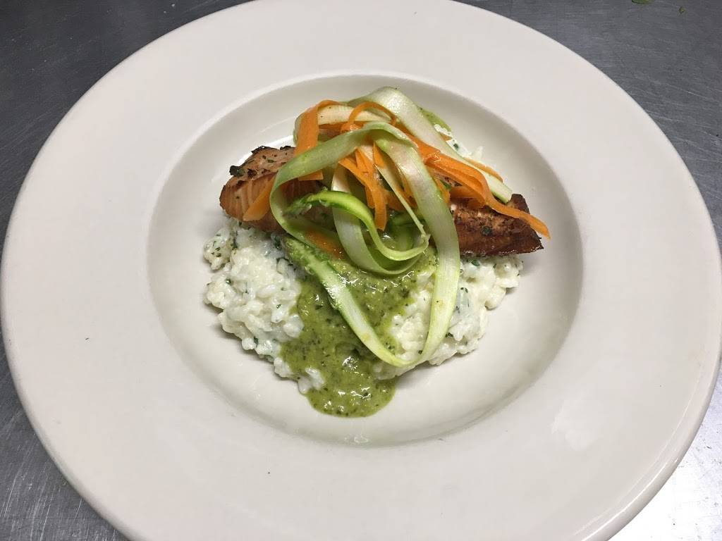 Brunos On Fourth | restaurant | 1226 4th St, Santa Rosa, CA 95404, USA | 7075698222 OR +1 707-569-8222