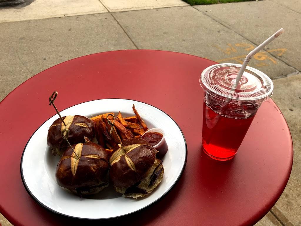 Greedi Vegan | restaurant | Fl STORE, 1031 Bergen St, Brooklyn, NY 11216, USA | 3476277900 OR +1 347-627-7900