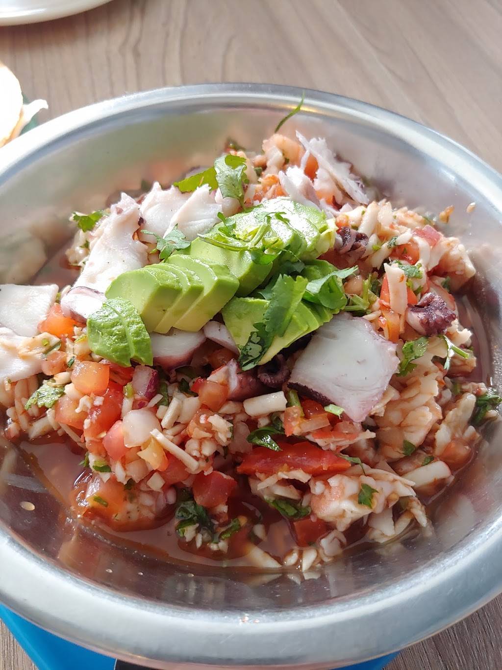 La Cevicheria | restaurant | 3809 Pico Blvd, Los Angeles, CA 90019, USA | 3237321253 OR +1 323-732-1253