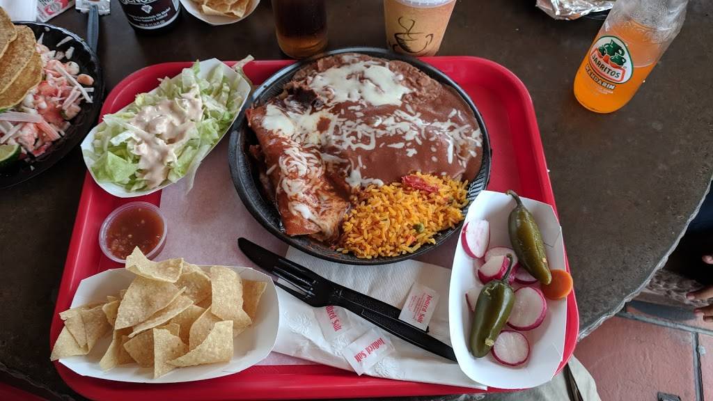 Lucys Drive In | restaurant | 1373 South La Brea Ave, Los Angeles, CA 90019, USA | 3239384337 OR +1 323-938-4337