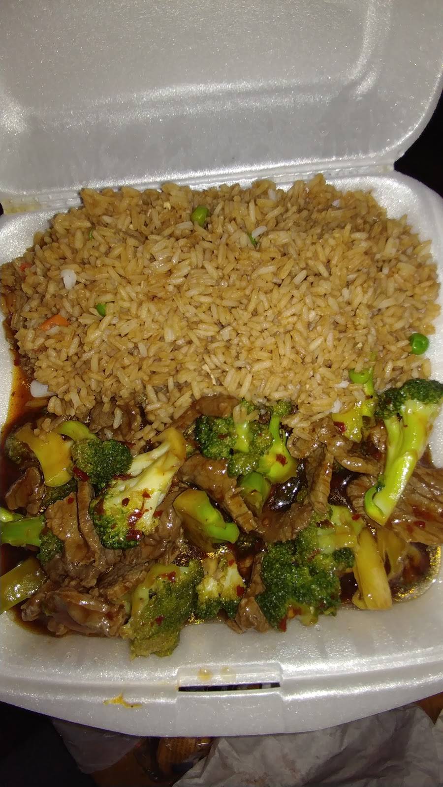 Quik Wok | restaurant | 567 Enrique M. Barrera Pkwy, San Antonio, TX 78237, USA | 2104325252 OR +1 210-432-5252