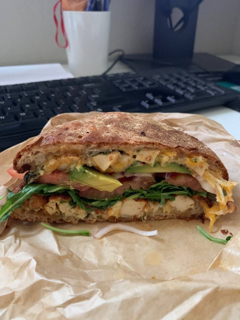 Coolgreens Dallas | restaurant | 5500 Greenville Ave Unit #507, Dallas, TX 75206, USA | 4692060471 OR +1 469-206-0471