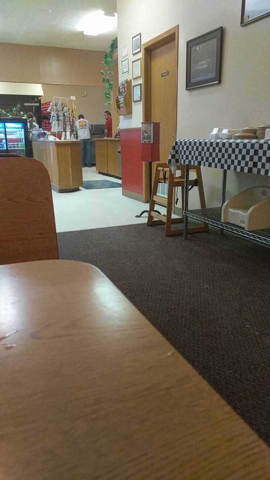 Pizza Counter | restaurant | 610 Veterans Memorial Hwy Ste B, Council Bluffs, IA 51501, USA | 7123660593 OR +1 712-366-0593