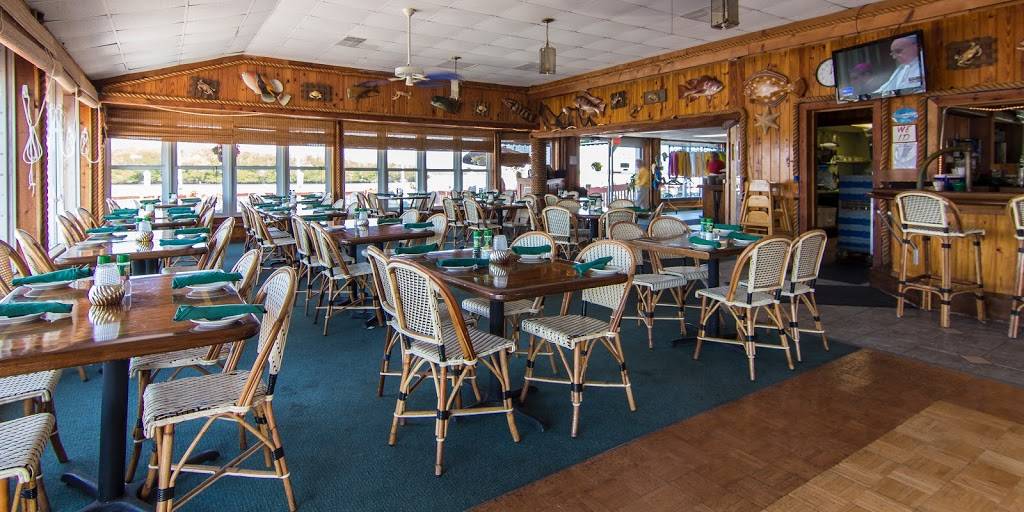 Old Marco Lodge Crab House | restaurant | 401 Papaya St, Goodland, FL 34140, USA | 2396427227 OR +1 239-642-7227