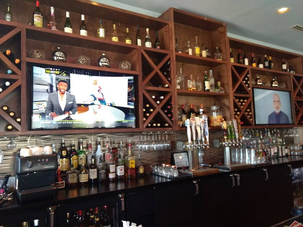 Blue Moon Pizza Fort Myers | meal delivery | 7381 College Pkwy #120, Fort Myers, FL 33907, USA | 2399362583 OR +1 239-936-2583