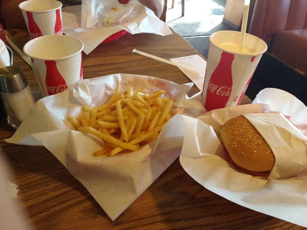 Johns Char-Burger | restaurant | 2617 Old First St, Livermore, CA 94550, USA | 9254478372 OR +1 925-447-8372