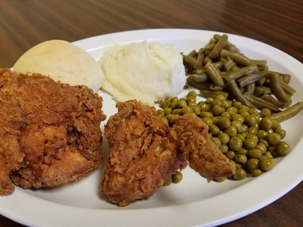 Joes BBQ & Diner | restaurant | 19190 W Main St, Huntingdon, TN 38344, USA | 7315353377 OR +1 731-535-3377