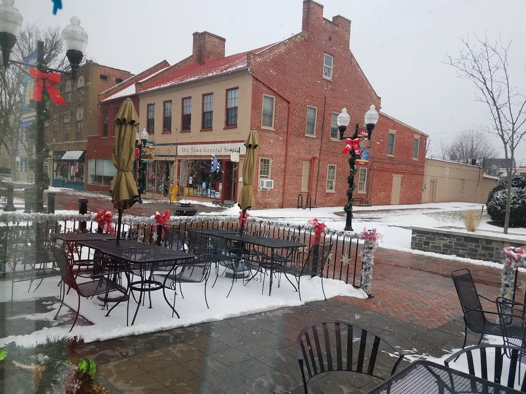 Awabi Sushi Bar | restaurant | 111 S Loudoun St, Winchester, VA 22601, USA | 5406867432 OR +1 540-686-7432