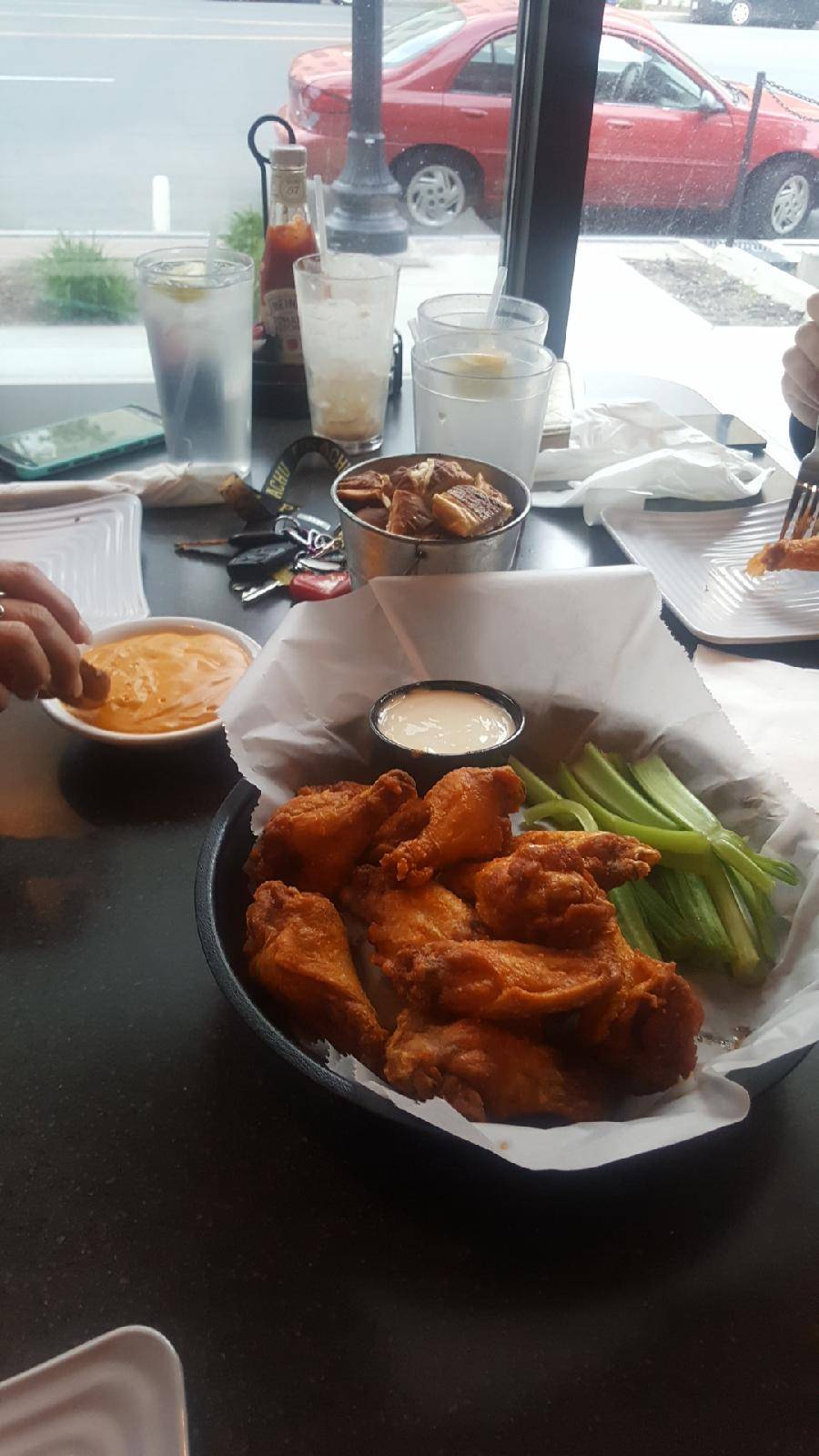 J Allens Clubhouse Grille | restaurant | 41 North St, Pittsfield, MA 01201, USA | 4134999998 OR +1 413-499-9998